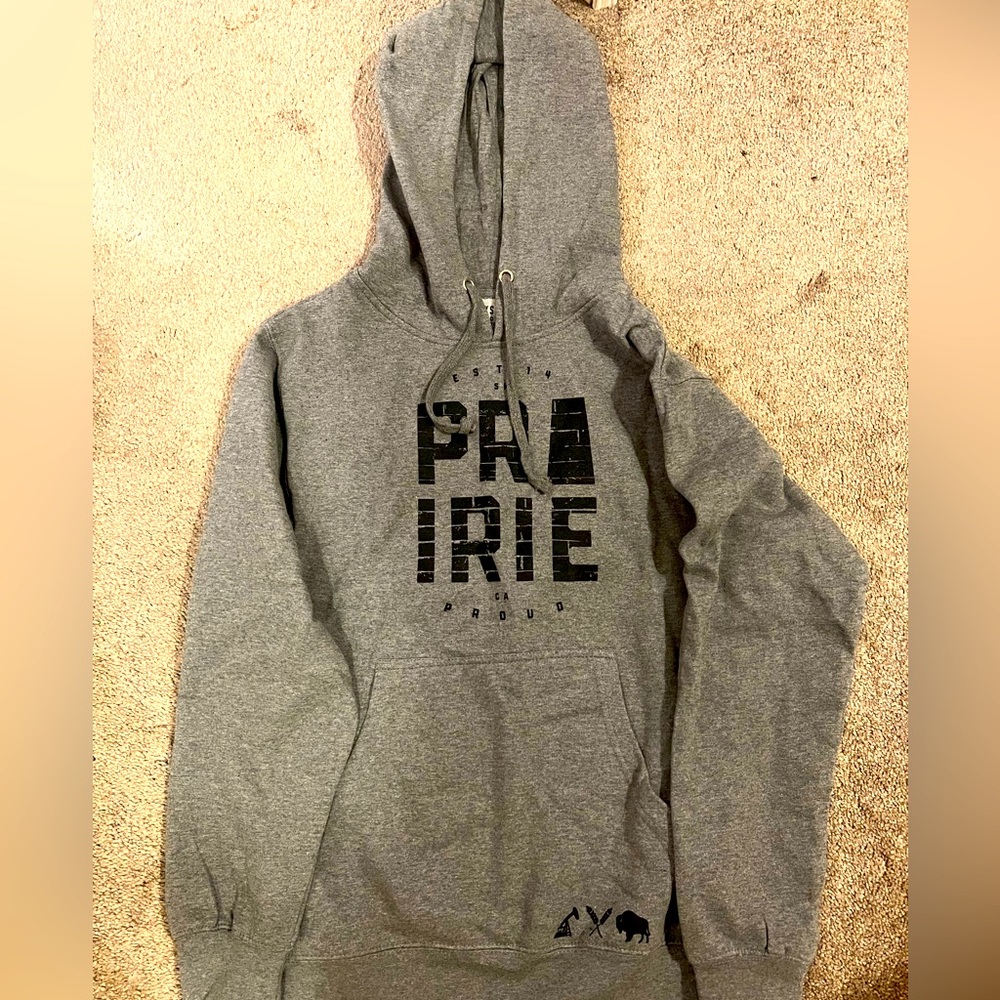 NWOT Unisex Prairie Proud Hoodie